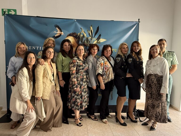 La secretaria general de Igualdad y Conciliación abre el acto institucional por el Día
