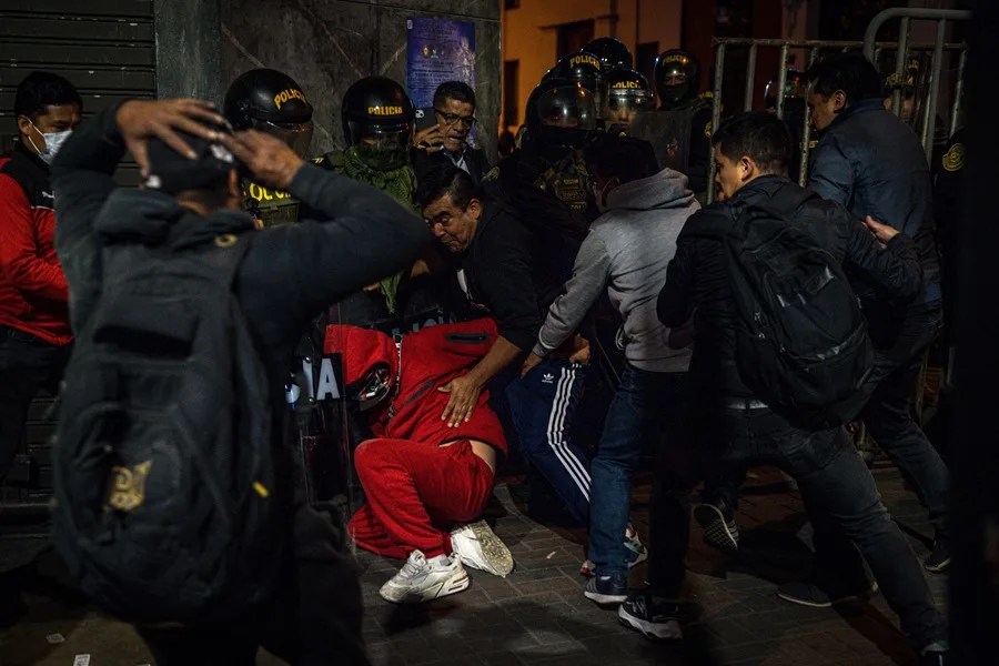 Per&uacute; protestas congreso
