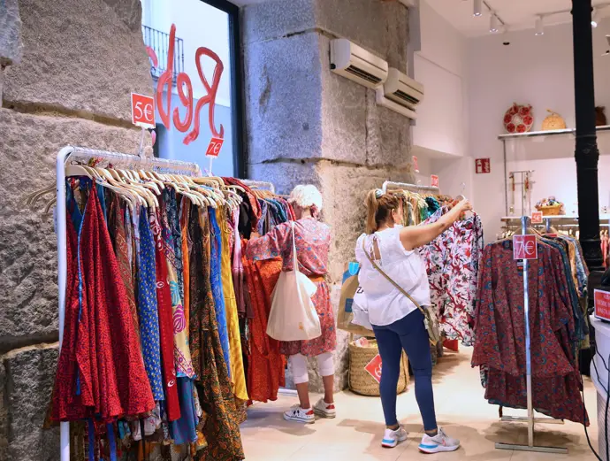 Las ventas del comercio minorista en Baleares aumentan un 6,6% en agosto, superando la media