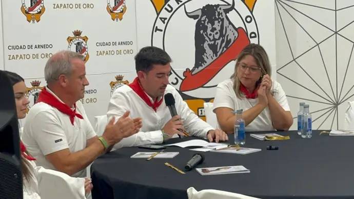 Emiliano Osornio, ganador de la quincuagésima edición del Zapato de Oro en Arnedo
