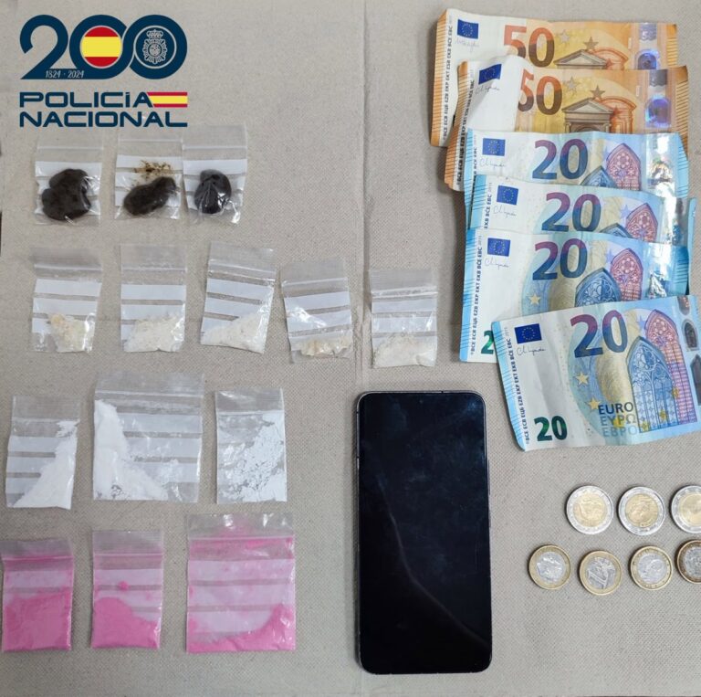 Detenido en Palma cuando se dirigía a una fiesta clandestina con drogas como tusi y cocaína