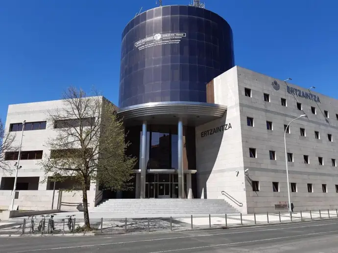 Detenido en Vitoria-Gasteiz por el robo de joyas en casa de una persona cercana