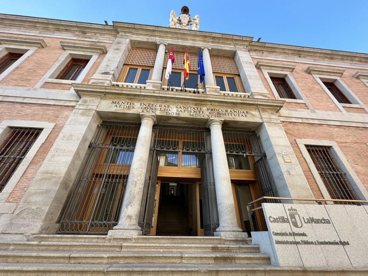 La junta resalta la mejora en la gestión financiera de C-LM tras la calificación positiva de