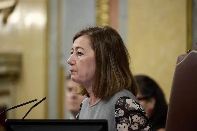 Armengol, profundamente afectada por la pérdida de Fernández Vara, el sereno referente del