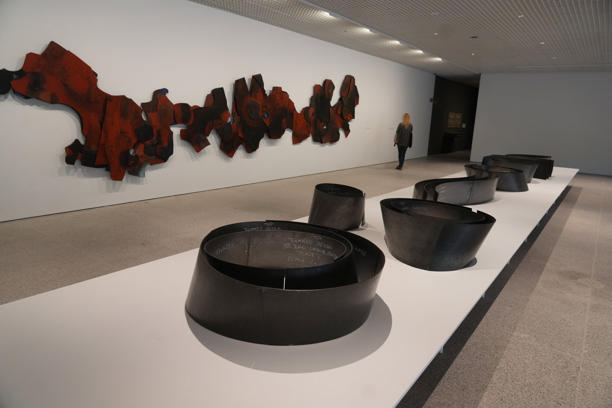 El Museo de Bellas Artes de Bilbao renueva su edificio de 1970 y presenta 50 obras de Baselitz