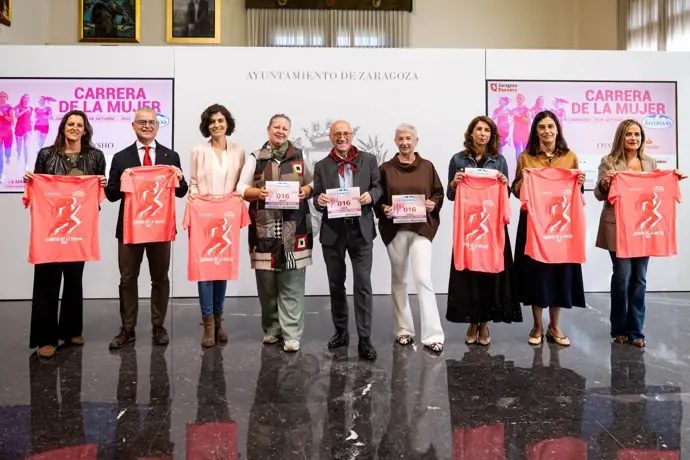 La carrera de la mujer en Zaragoza llena sus plazas y alcanza un nuevo récord de 15.000 corredoras