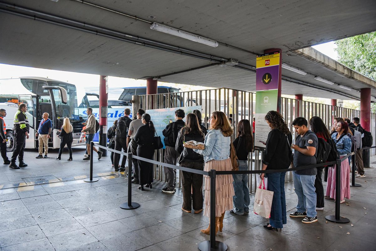 Paneque afirma que están "razonablemente satisfechos" con el primer día del macrocorte en la R3