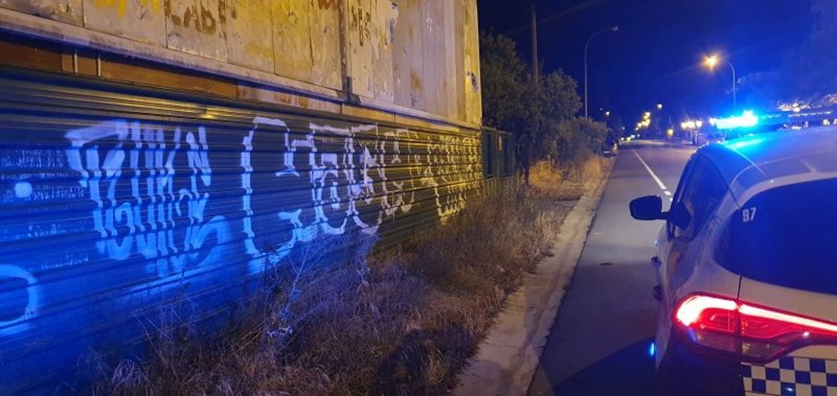 Tres jóvenes identificados por unas 200 pintadas vandálicas en Logroño