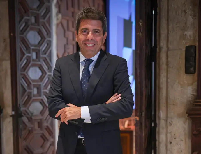 Mazón aboga por la estabilidad institucional y la confianza para la recuperación tras la dana