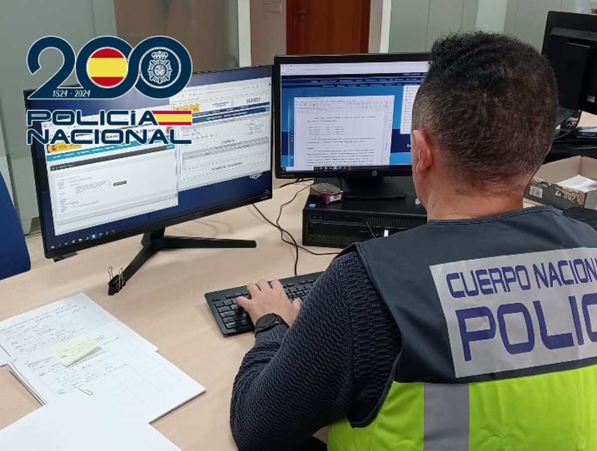 Detenidos dos jóvenes, uno en Albacete, por filtrar información sensible de Sánchez y otros