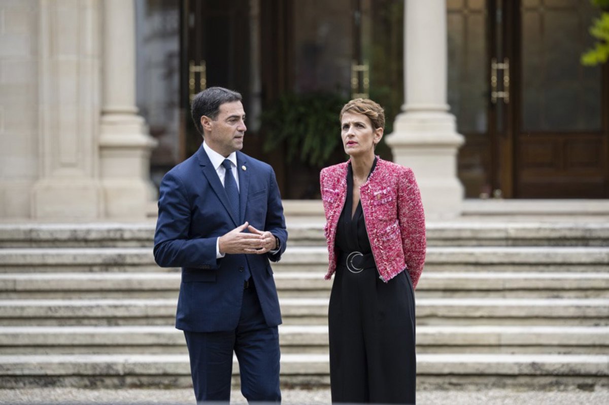 Pradales insiste en la importancia de mantener la estabilidad en Euskadi y afirma que su Gobierno