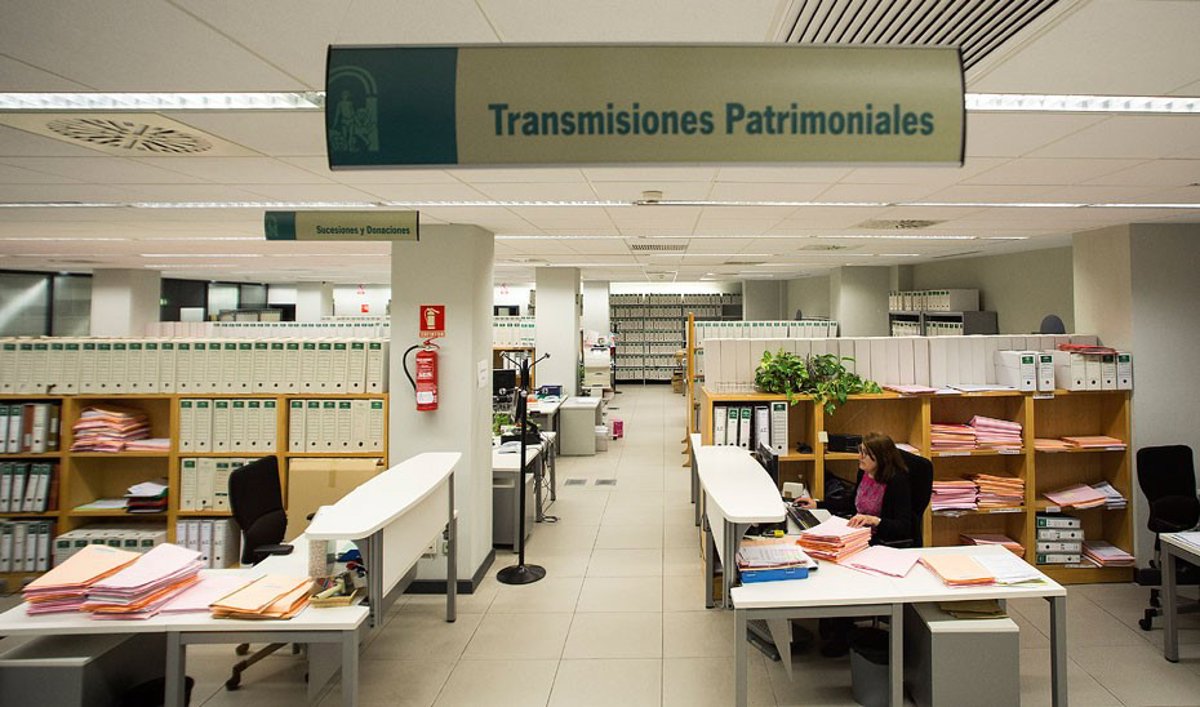 Junta limita a 500.000 euros la compra de inmuebles por inmobiliarias para revender con tipo