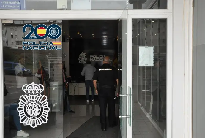 Interior detiene a 124 por vender citas de extranjería y Feijóo responde a Sumar sin más medidas