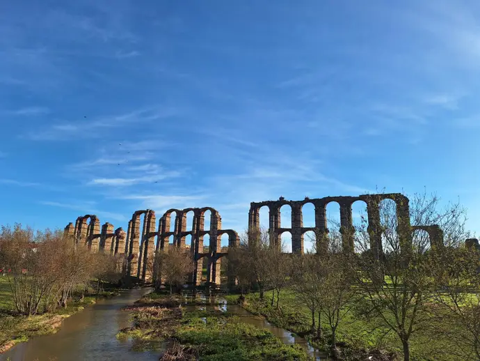 El tiempo en Extremadura para hoy sábado, 11 de octubre de 2025, será soleado y cálido