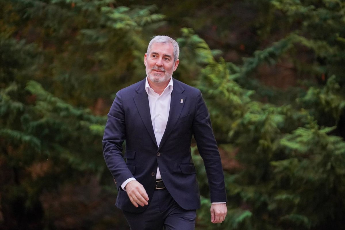 Clavijo celebra el Día de la Fiesta Nacional como una oportunidad para reflexionar sobre nuestras