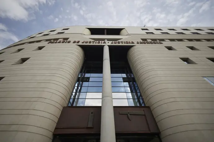 La juez considera presunto asesinato la muerte de una mujer en Zizur y avanza con el jurado