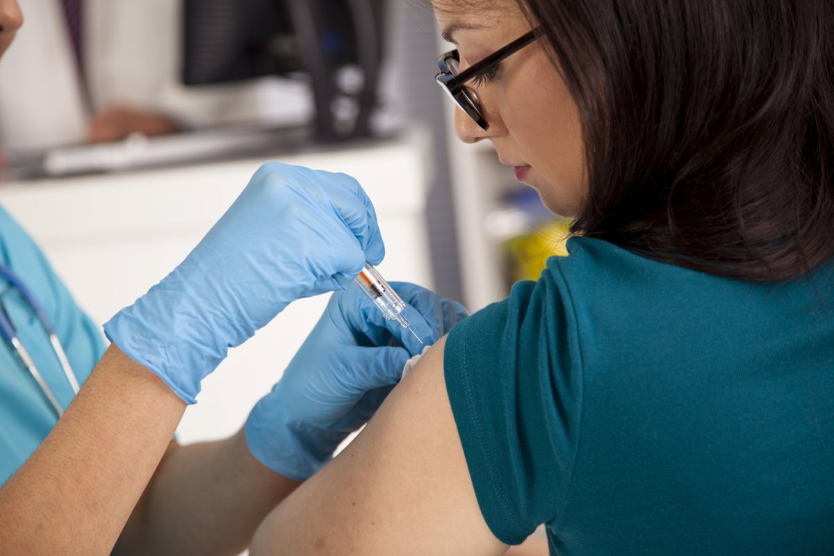 CyL comienza el martes la vacunación contra virus respiratorios para la población objetivo