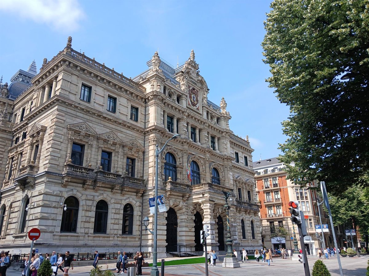 Bizkaia ha recaudado hasta septiembre 7.876,3 millones, un 9,3% más que en el año anterior