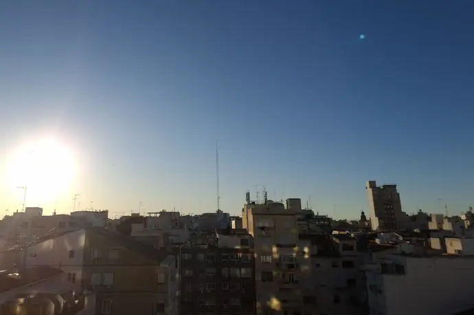 La Comunitat Valenciana comienza el sábado con cielo despejado y algunas brumas en zonas