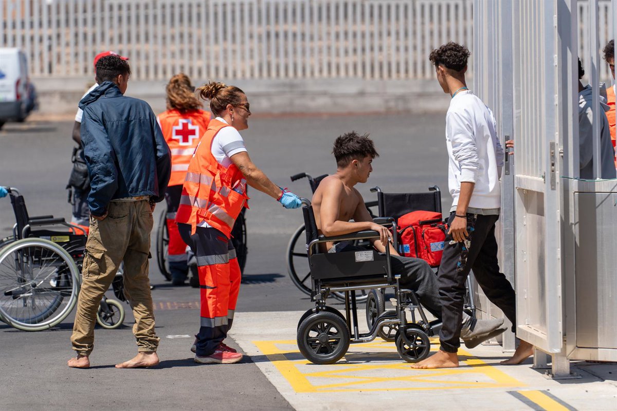 La Audiencia de Las Palmas juzga a cuatro acusados de trasladar a 47 migrantes y crear 58