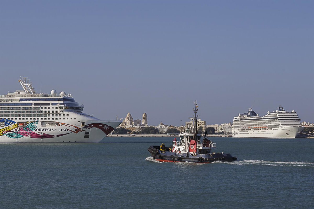 Más de 10.600 turistas arribarán al Puerto de Cádiz entre el domingo y el lunes