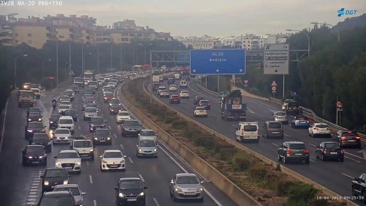 Accidentes generan tráfico en la Vía de Cintura de Palma y en la autopista de Inca