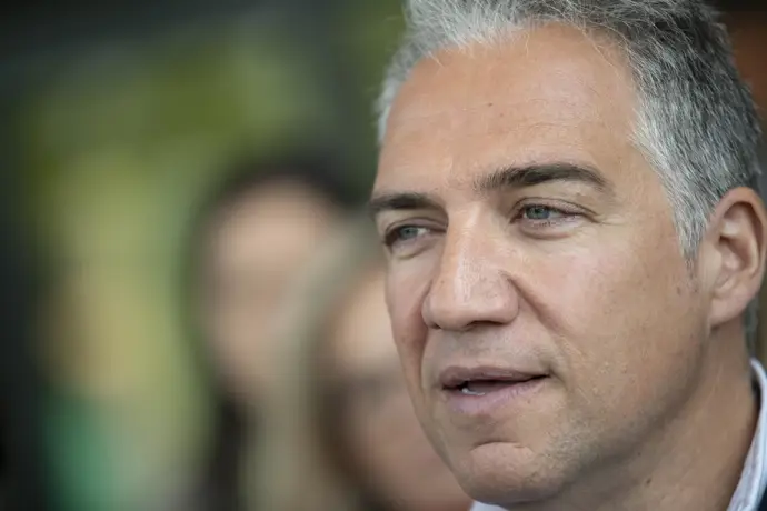 Bendodo solicita la dimisión del consejero de Sanidad por demoras en el cribado del cáncer de