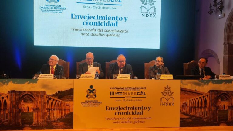 Vázquez presenta 67 nuevas plazas de enfermería para atender la creciente demanda en una