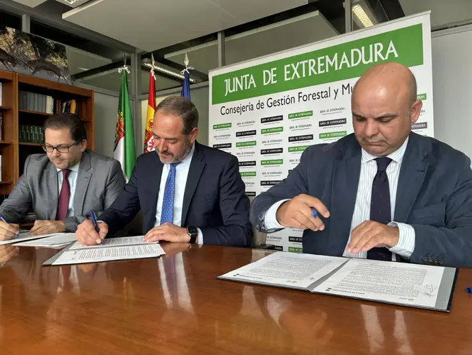 Los perjudicados por los incendios de este verano en Extremadura recibirán asistencia jurídica