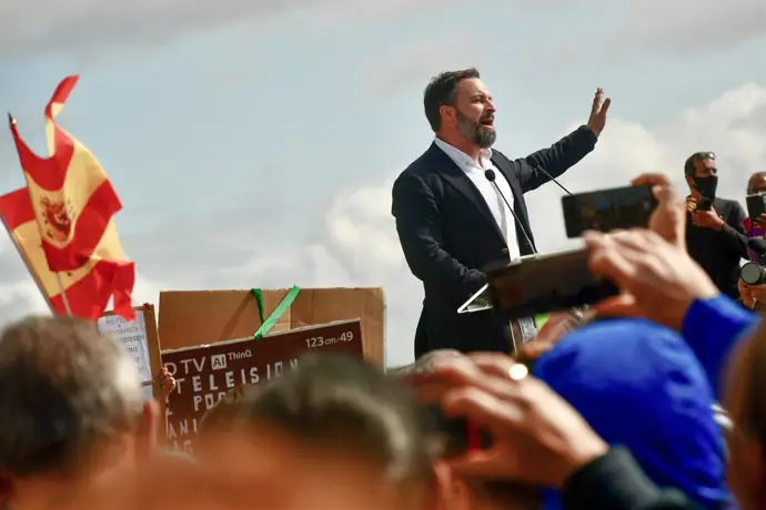 Abascal culpa a Clavijo de la inseguridad y las violaciones en Canarias por la migración