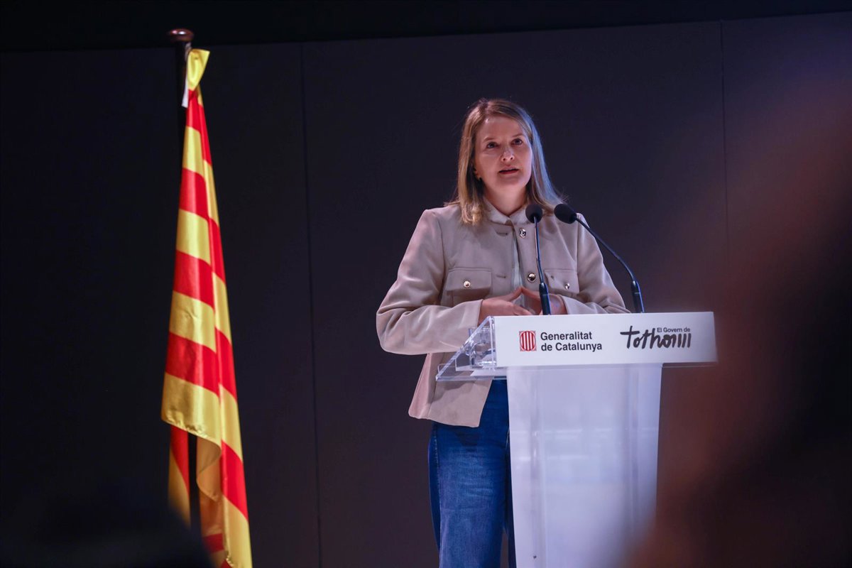 Derechos Sociales del Govern se une a 59 municipios para coordinar equipamientos cívicos