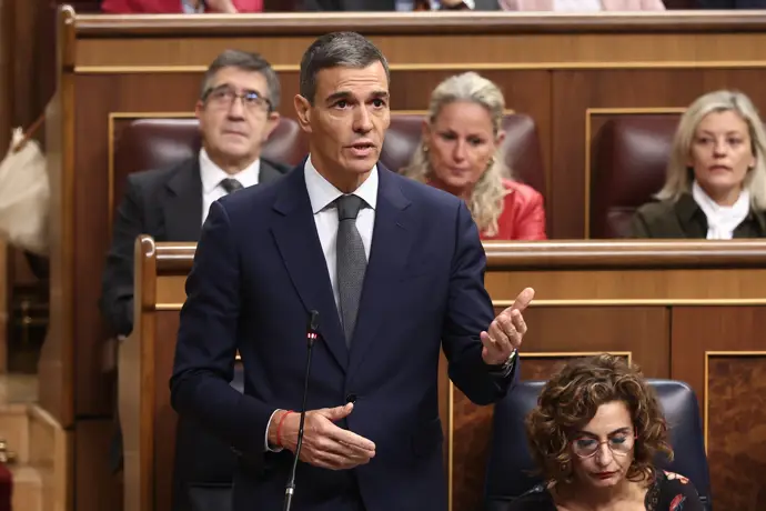 Sánchez no debatirá con Feijóo en el aniversario de la dana, destacando la necesidad de empatía