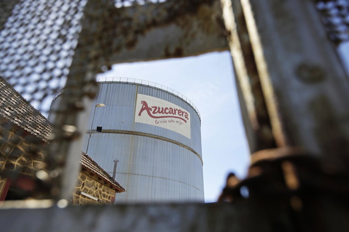 Azucarera informa que su planta en Jerez (Cádiz) sigue operando como refinería de crudo