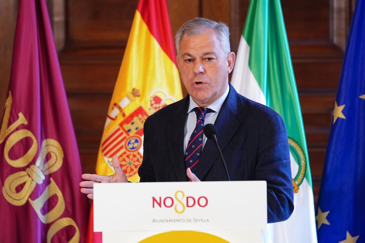 El alcalde de Sevilla critica a Aemet tras el temporal: "Deberían estar atentos más allá del