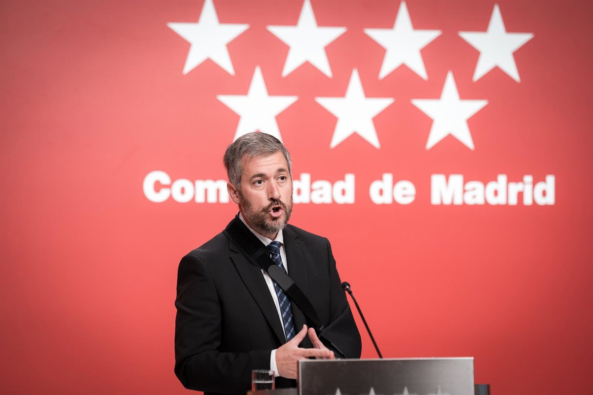 El gobierno de Ayuso considera a Sánchez un "cadáver político" y critica su actitud en el Senado