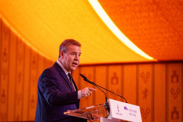 García-Page presenta casi 30 millones de euros en ayudas a la comunidad autónoma