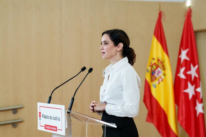 La presidenta de la Comunidad de Madrid, Isabel D&iacute;az Ayuso, inaugura el Palacio de Justicia de Torrej&oacute;n de Ardoz, a 28 de octubre de 2025, en Torrej&oacute;n de Ardoz, Madrid (Espa&ntilde;a).