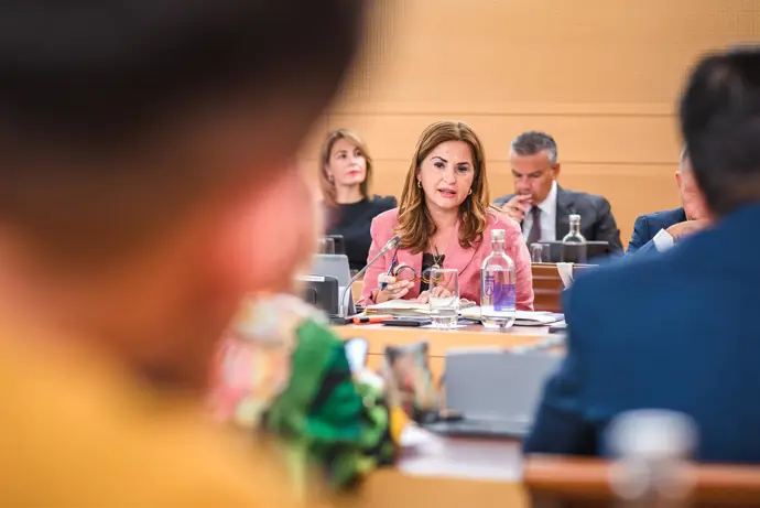 El Cabildo de Tenerife investiga denuncias de agresiones a menores migrantes en el CAME Volcán