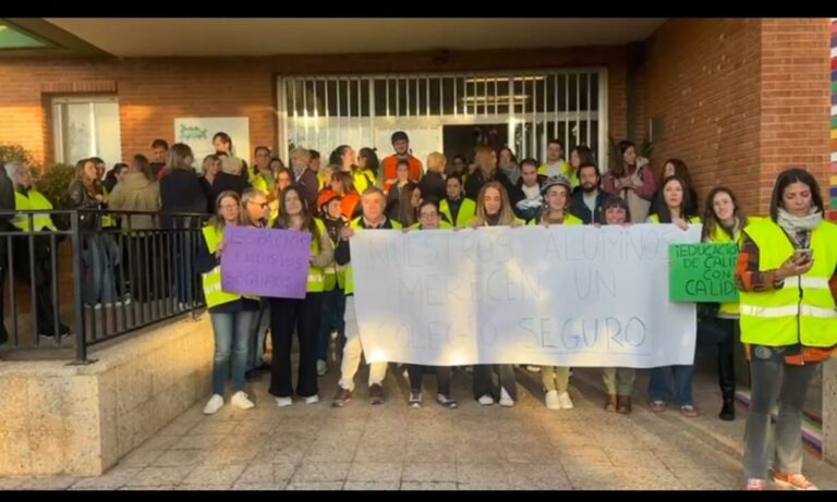 Trabajadores del Marqués de Vallejo denuncian goteras y condiciones insalubres, pidiendo un nuevo