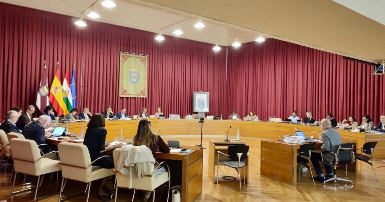 El Ayuntamiento de Logroño rechaza un plan para inspeccionar y cerrar pisos turísticos ilegales