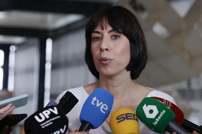 Morant critica al PP y Vox por manipular el sufrimiento de los valencianos y califica de "infamia"