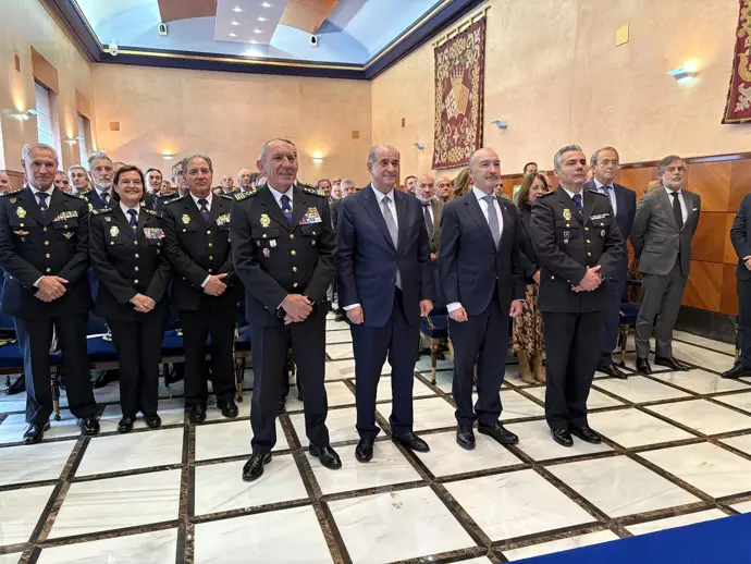 El jefe superior de Policía de Aragón promueve un servicio próximo, actual y de calidad