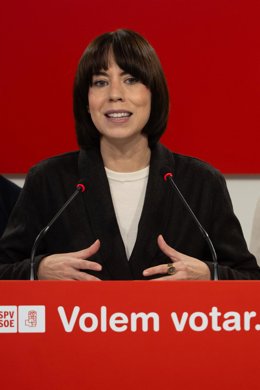 La secretaria general del PSPV-PSOE, Diana Morant, en una rueda de prensa en Val&egrave;ncia.