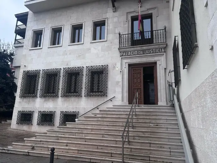 Solicitan 5 años de cárcel para dos sanitarias por falsificar documentación para anabolizantes