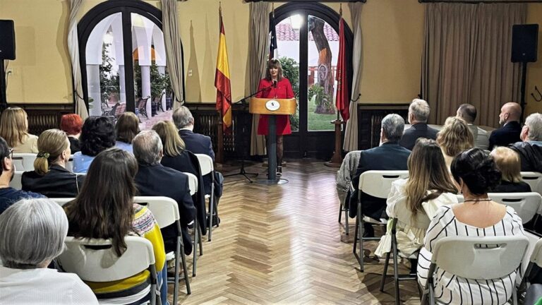 Ollo realiza un viaje institucional para estrechar lazos con las comunidades navarras en Argentina