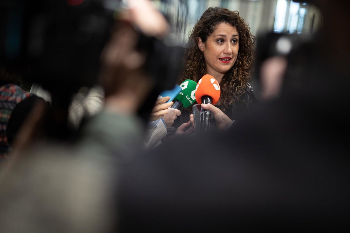 El PSOE sostiene que Feijóo ha eliminado sus límites con Vox y venderá lo que sea por el poder