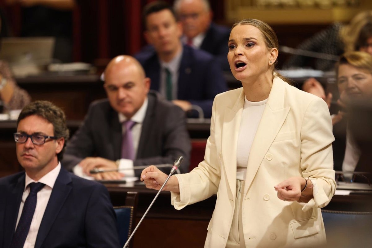 Prohens admite que hay mucho por mejorar en Salud, pero defiende su gestión como superior a la