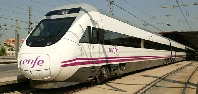 Renfe actualiza los horarios de sus trenes entre Madrid y Navarra para mejorar el servicio