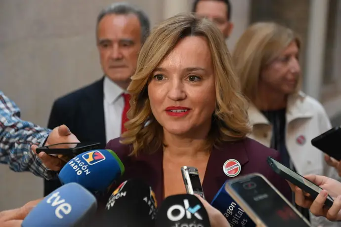 Pilar Alegría busca obtener de nuevo el apoyo de Azcón para finalizar estos dos años de gobierno