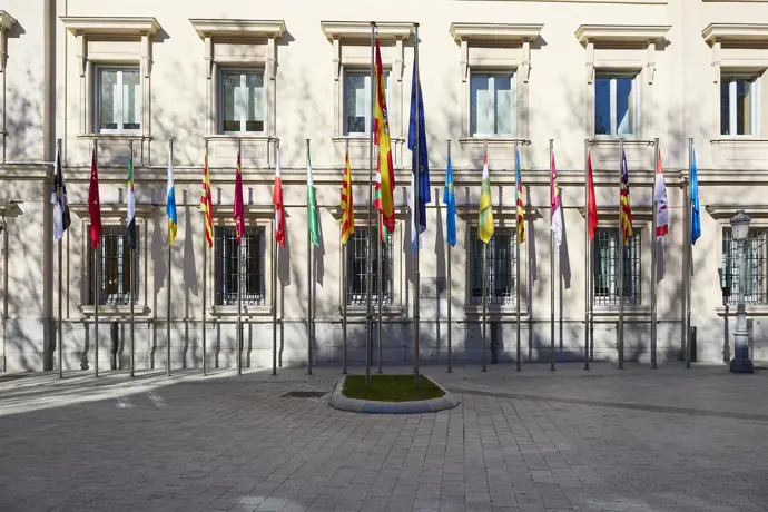 El PSOE solicita respaldo del Congreso para fortalecer el autogobierno de las comunidades autónomas